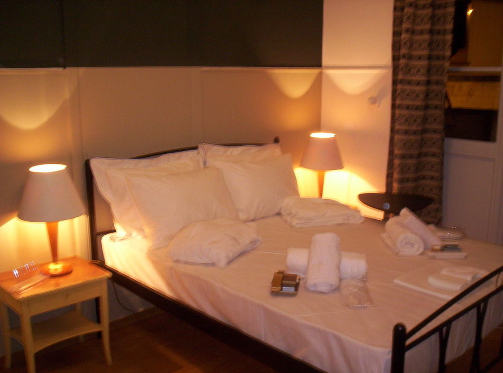 The New Yorkers Hotel Афины Экстерьер фото